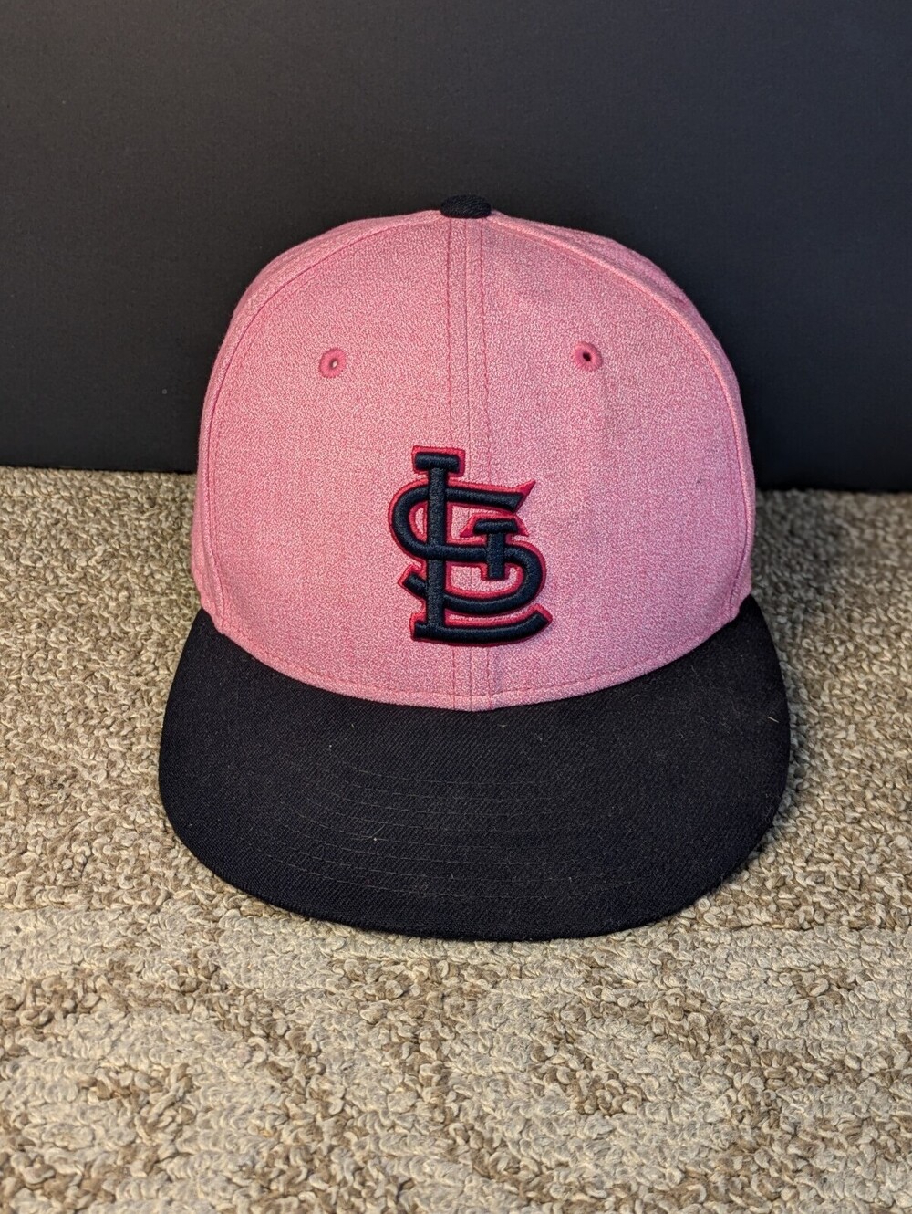New Era 59FIFTY St Louis Cardinals Mothers Day Pink Black Fitted Hat Size 7 1/8